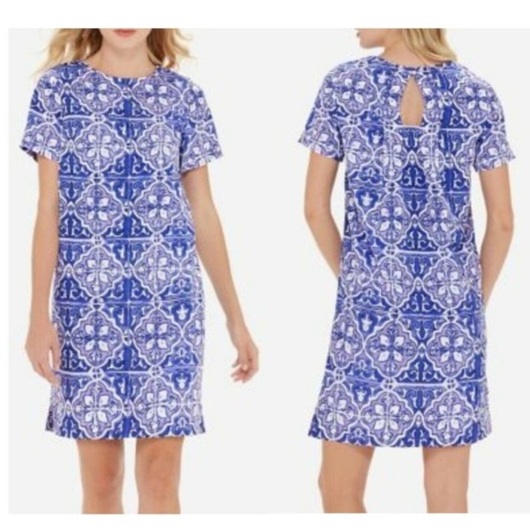 The Limited Tile Printed shift dress with keyhole back. Size XS. - Picture 1 of 4